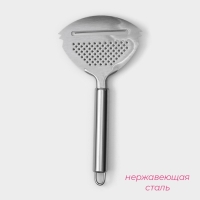 Тёрка для сыра Доляна &laquo;Металлик&raquo;, с ручкой, 21&times;10,5 см, цвет серебристый