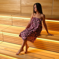 Полотенце для бани Leopard женское парео, 80х150±4 см,хл., ваф. полотно, 160 гр/м2 Полотенце для бани Leopard женское парео, 80х150±4 см,хл., ваф. полотно, 160 гр/м2