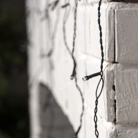 Гирлянда &laquo;Бахрома&raquo; 1.8 &times; 0.5 м, IP20, тёмная нить, 48 LED, свечение мульти, 8 режимов, 220 В