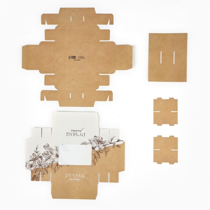 Коробка складная под 6 конфет «Ручная работа», 13,5 х 9,8 х 3,8 см Коробка складная под 6 конфет «Ручная работа», 13,5 х 9,8 х 3,8 см