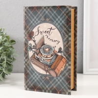 Сейф-книга дерево кожзам "Ретро фотоаппарат с цветами" 21х13х5 см Сейф-книга дерево кожзам "Ретро фотоаппарат с цветами" 21х13х5 см