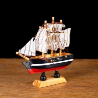 Корабль сувенирный малый &laquo;Дельфин&raquo;, борта синие с белой полосой, паруса белые, 3 &times; 10 &times; 10 см