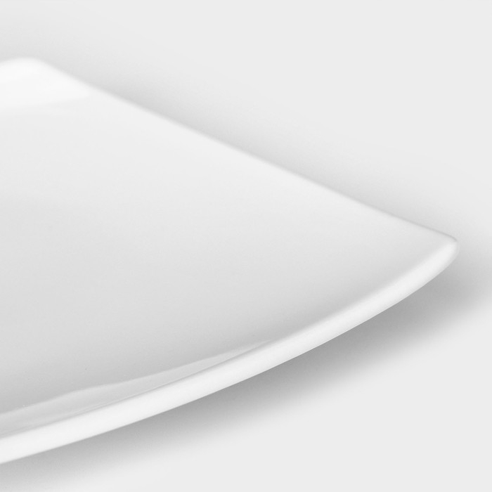 Тарелка квадратная фарфоровая &laquo;Бельё&raquo;, 19&times;19 см