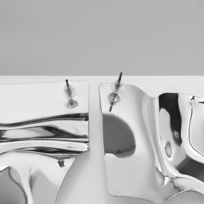 Серьги металл &laquo;Атмосфера&raquo; ромб мятый, цвет серебро