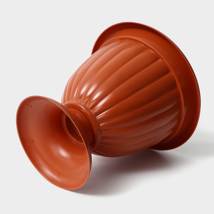 Кашпо уличное на ножке «Жасмин», 9 л, цвет коричневый Кашпо уличное на ножке «Жасмин», 9 л, цвет коричневый