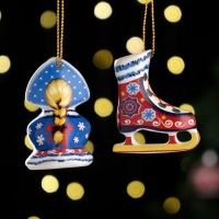 Набор ёлочных игрушек "Снегурочка и конек", 6 см Набор ёлочных игрушек "Снегурочка и конек", 6 см