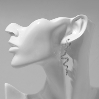 Новый год! Символ года 2025! Серьги висячие со стразами &laquo;Змейка&raquo;, цвет белый в серебре