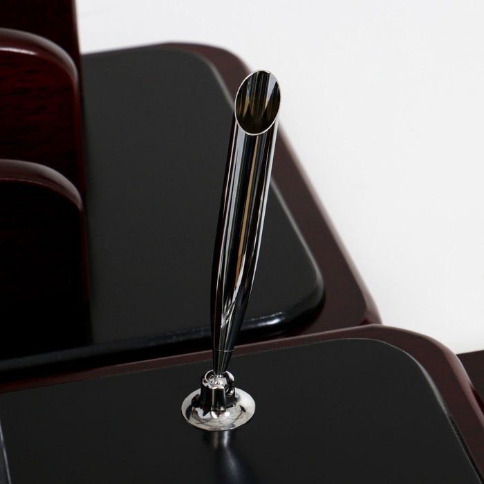 Набор настольный 6в1 (каранд-ца,подст д/ручек,визит-ца,лоток,подст,блок д/бумаг) Набор настольный 6в1 (каранд-ца,подст д/ручек,визит-ца,лоток,подст,блок д/бумаг)