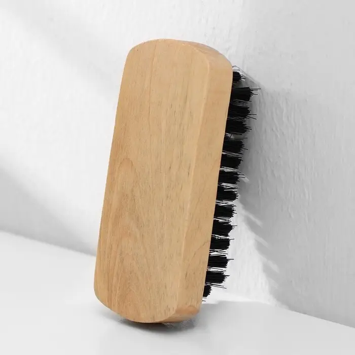 Щётка для одежды и обуви Доляна, 8.3&times;3.5&times;2.5 см, искусственная щетина