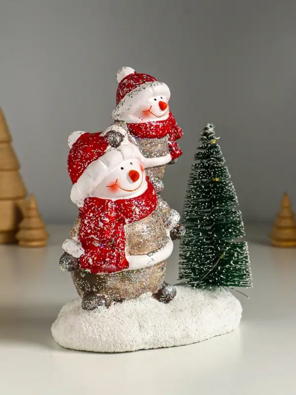 Сувенир керамика свет "Два снеговичка у ёлочки" 12х7,5х15,5 см