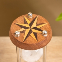 Песочные часы &laquo;Стороны света&raquo;, 6.5&times;6.5&times;18.6 см, дерево, стекло, сталь