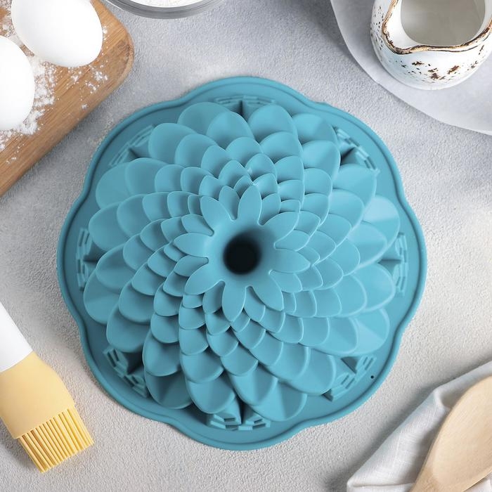 Форма для выпечки Доляна &laquo;Хризантема&raquo;, силикон, 22&times;7,5 см, цвет МИКС