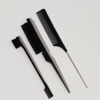 Набор расчесок 3 предмета (щетка, с хвостиком, мини-щетка) пластик черный пакет QF Набор расчесок 3 предмета (щетка, с хвостиком, мини-щетка) пластик черный пакет QF