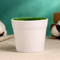 Флористическое кашпо "Трапеция" белое, 7,5х7,5х6,5см Флористическое кашпо "Трапеция" белое, 7,5х7,5х6,5см