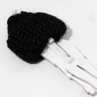 Брошь &laquo;Девочка&raquo; в велосипедках, цветная в серебре