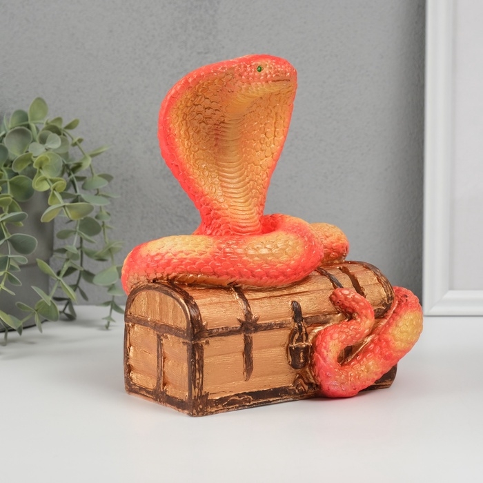 Новогодняя копилка Новогодняя копилка "Кобра на сундуке " 20 х 17 х 12 см, оранжевый