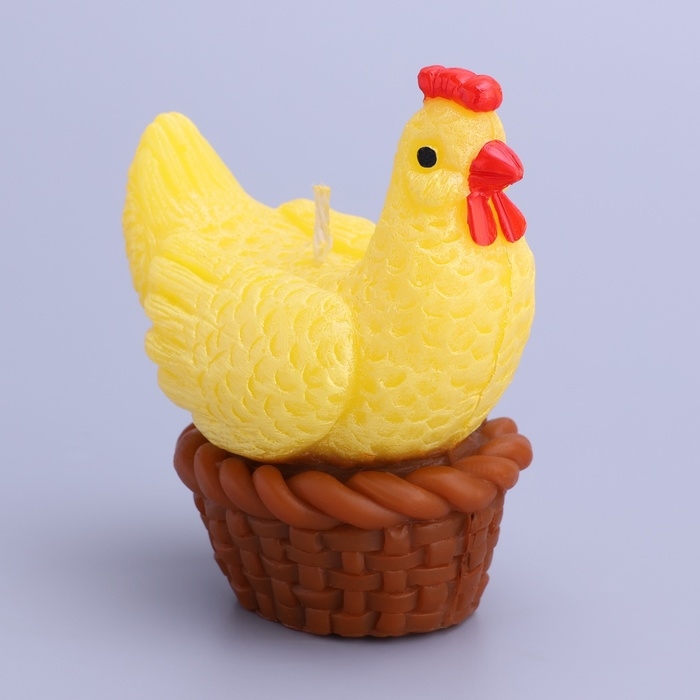Декоративная свеча Декоративная свеча "Курочка в корзинке"
