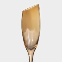 Набор бокалов для шампанского стеклянный Magistro &laquo;Иллюзия&raquo;, 180 мл, 5,5&times;27,5 см, 2 шт, цвет золотой