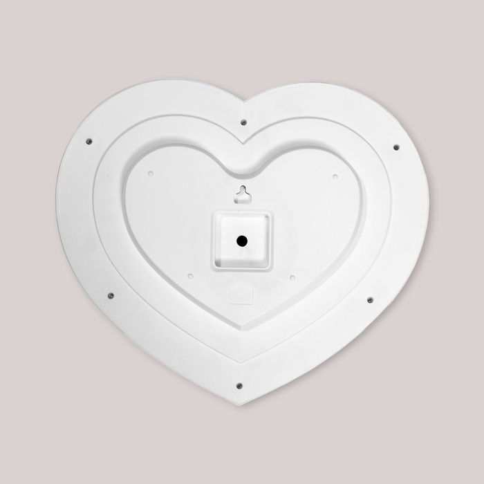 Зеркало настенное Зеркало настенное "Сердце" ,41х35 см, белый с золотом