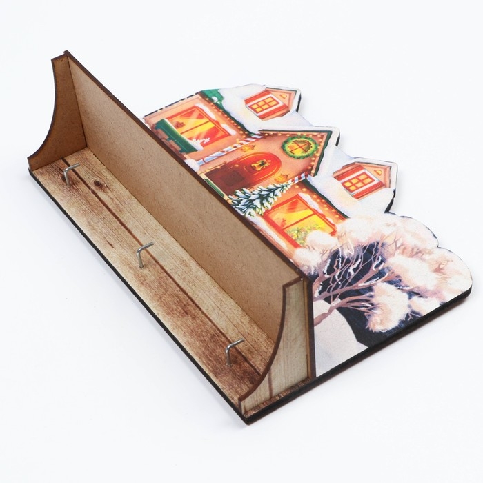 Ключница настенная новогодняя &laquo;Счастливый тот кто счастлив дома&raquo;, на Новый год