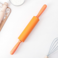 Скалка Доляна &laquo;Севилья&raquo;, 43&times;5 см, рабочая часть 19,5 см, цвет МИКС