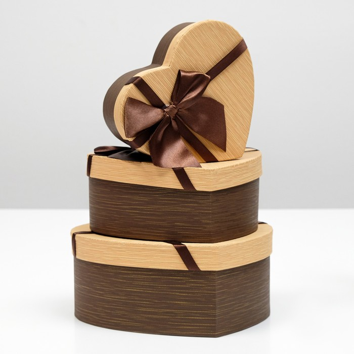 Набор коробок 3 в 1 &laquo;Сердце&raquo;, с бантом, коричневый, 22 х 20 х 9 - 16 х 14 х 6 см