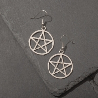 Серьги металл &laquo;Пентаграмма&raquo; перевёрнутая, цвет серебро