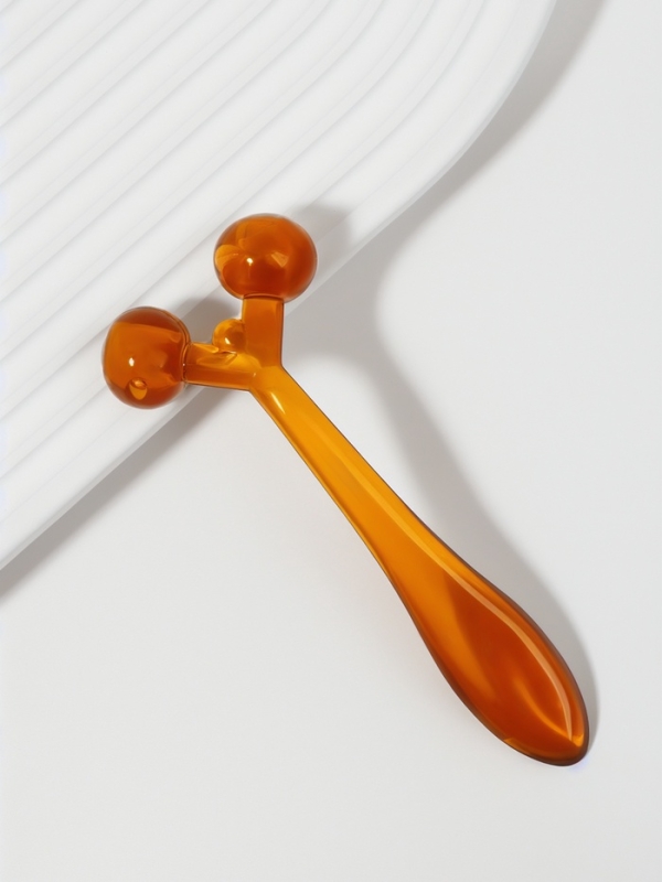 Массажёр для лица и зоны декольте, 2 шара, 14 &times; 6 &times; 2 см, цвет коричневый