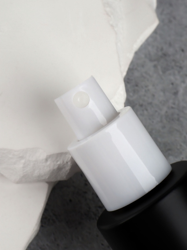 Флакон стеклянный для парфюма, с распылителем, 30 мл, чёрный/бежевый