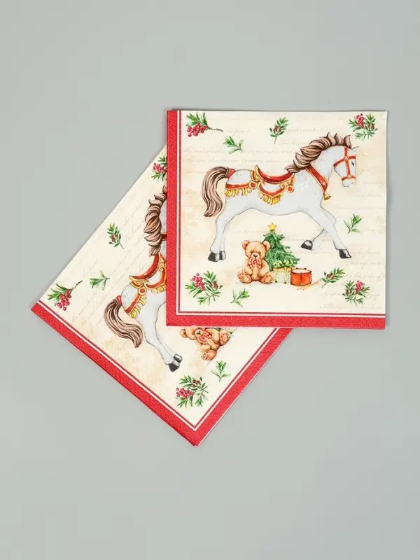 Салфетки бумажные трёхслойные &laquo;Новогодняя лошадка. кремовый фон&raquo;, 24х24, 25 шт