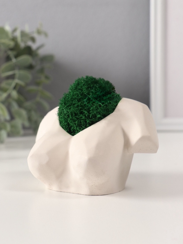 Кашпо бетонное "Бюст" со мхом 11х7х6,5 см белый (мох зеленый стабилизированный)
