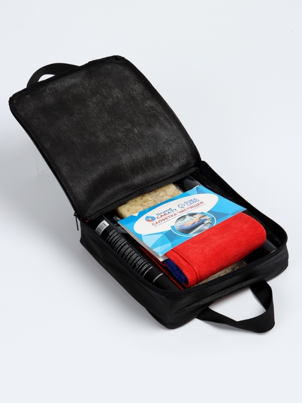 Набор для ухода за автомобилем, 6 предметов Набор для ухода за автомобилем, 6 предметов