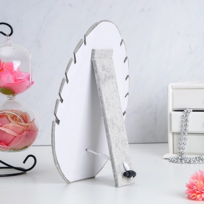 Подставка под кулоны, цепи «Овал», 20×1,5×28 см, цвет серый Подставка под кулоны, цепи «Овал», 20×1,5×28 см, цвет серый