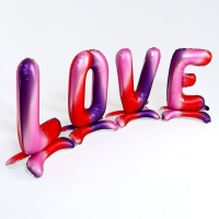 Шар фольгированный 32" LOVE, заглавные буквы, градиент, под воздух