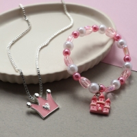 Набор детский "Выбражулька" 2 пр-та: кулон, браслет, корона, замок, цвет бело-розовый Набор детский "Выбражулька" 2 пр-та: кулон, браслет, корона, замок, цвет бело-розовый