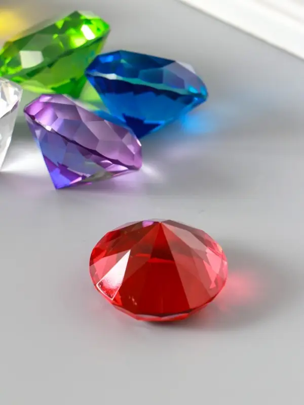 Сувенир стекло "Бриллианты" набор 6 шт d=4 см в коробке 11х8х4 см