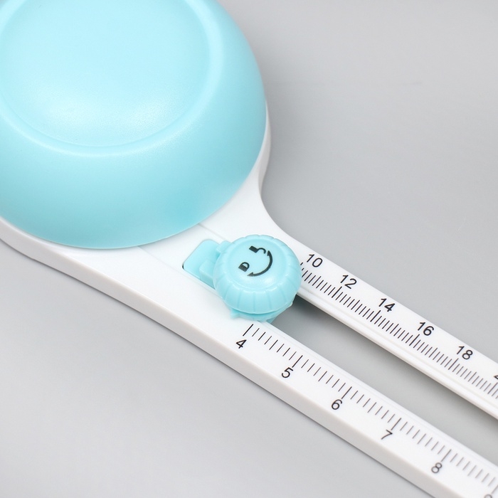 Круговой резак d=10-32 см 3,5х22х7 см