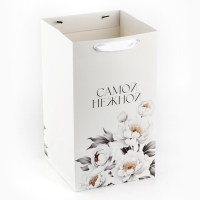 Переноска для цветов с вкладышем для фиксации, &laquo;Самой нежной&raquo;, белый, 35 х 20 х 20 см