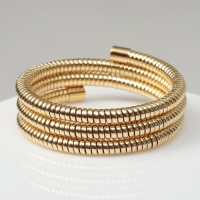 Браслет-пружинка &laquo;Рельеф&raquo; 3 ряда, цвет золото, d=6,5 см