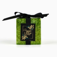 Свеча интерьерная новогодняя &laquo;Чудес&raquo; на Новый год, зеленая, 5 х 5 см