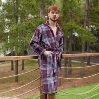 Халат мужской LoveLife «Клетка» Вид 1, one size, микрофибра, 100% п/э, 250 г/м2 Халат мужской LoveLife «Клетка» Вид 1, one size, микрофибра, 100% п/э, 250 г/м2