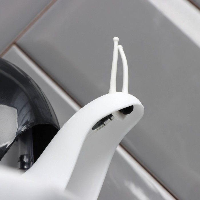 Дозатор для жидкого мыла Доляна &laquo;Улитка&raquo;, 120 мл, цвет МИКС