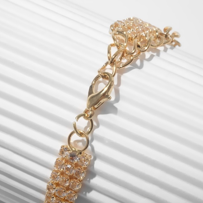 Браслет со стразами &laquo;Брайт&raquo; прямоугольник, цвет белый в золоте, 18 размер