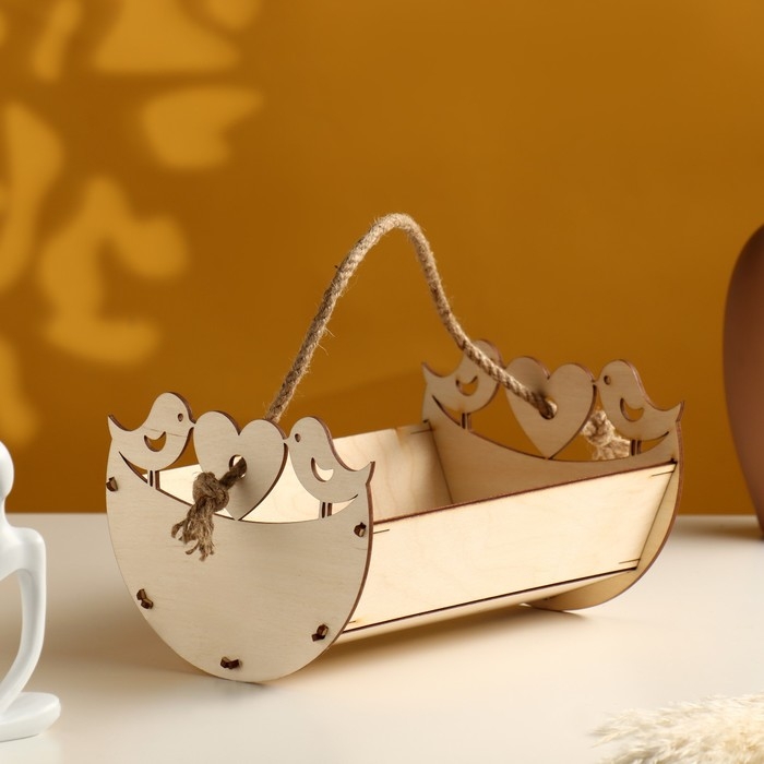 Кашпо деревянное 22×15×12 см уникальное Кашпо деревянное 22×15×12 см уникальное "Птичкина кормушка Лайт", ручка верёвка, натуральный