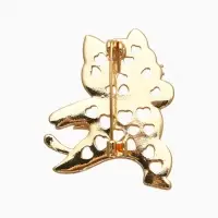 Брошь "Кот" герой, бело-розовая в золоте