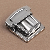 Застёжка для сумки, 3,5 &times; 3,8 см, цвет серебряный