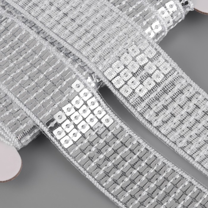 Лента декоративная с квадратными пайетками, 2,5 см, 9 &plusmn; 0,5 м, цвет серебряный