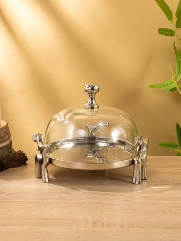 Тортовница со стеклянной крышкой "Олени" 23х23х20 см, алюминий