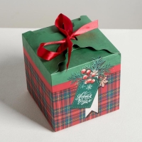 Коробка подарочная новогодняя складная &laquo;С Новым годом!&raquo;, 18 х 18 х 18 см, Новый год