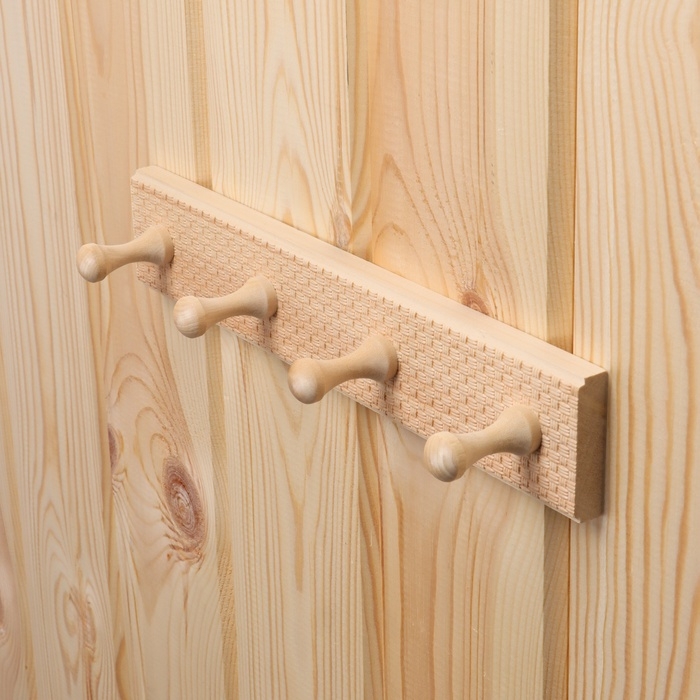 Вешалка Вешалка "Классика" 4 крючка, липа, 35х2,5х6,5 см Плетёнка